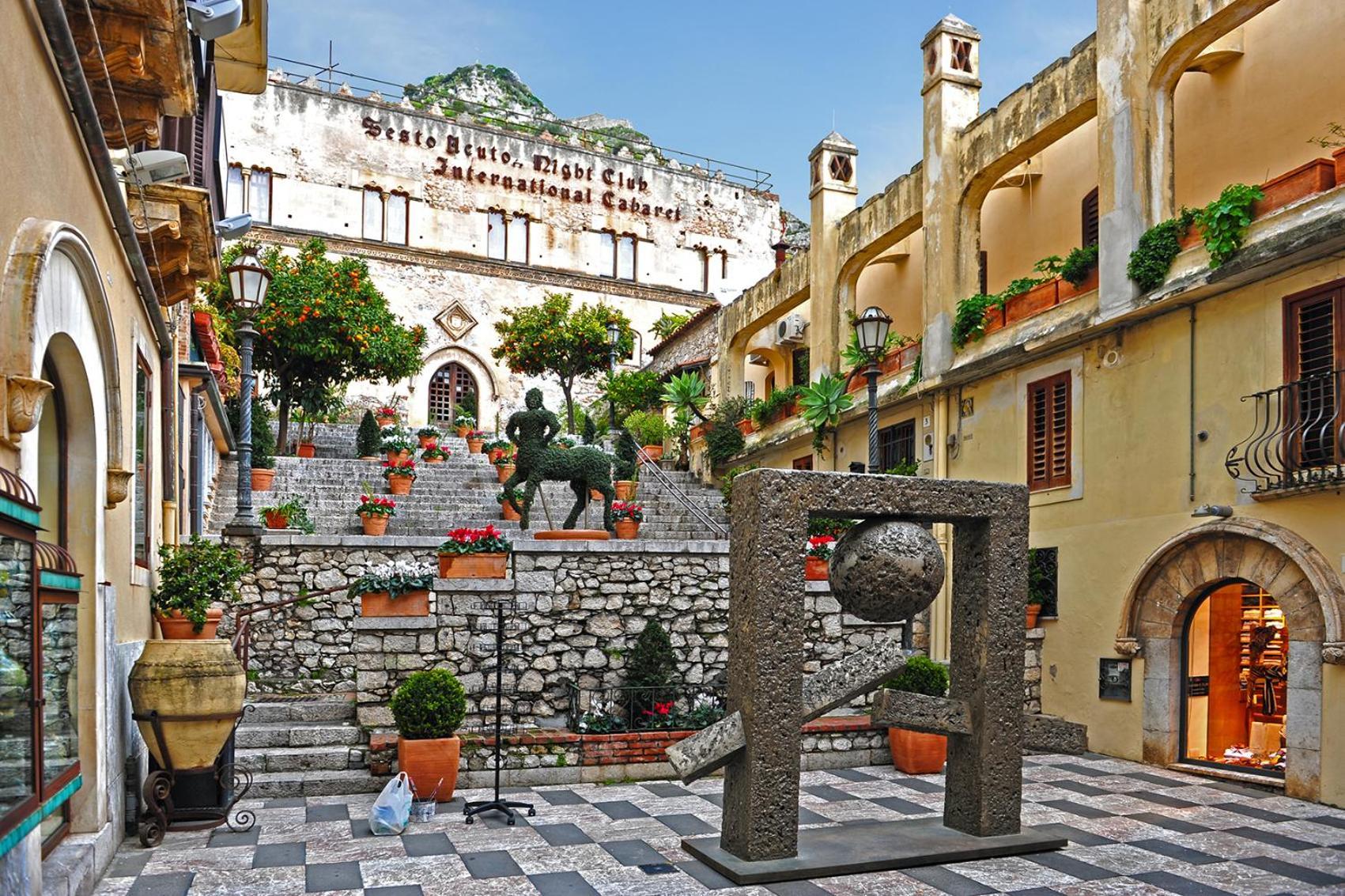 Suitehome Taormina Giardini Naxos Exteriör bild